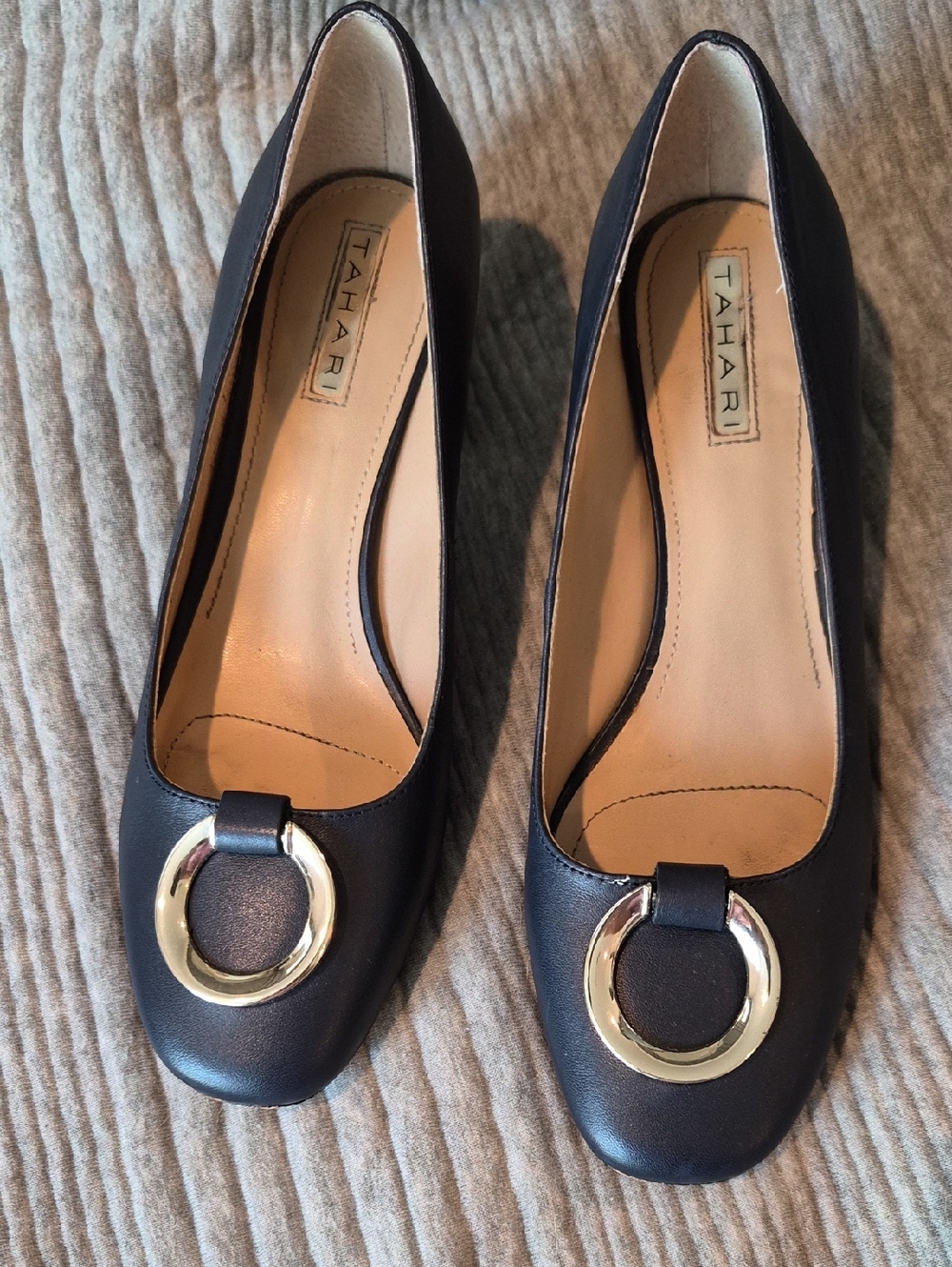 Tahari Navy Leather Round-Buckle Pumps Size 8M